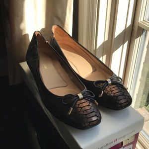 Naturalizer Bronze Patterned Ballet Flat